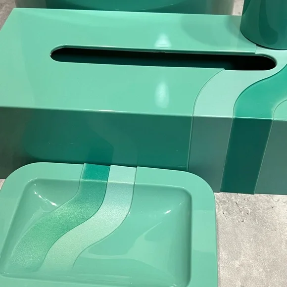 Vintage seafoam teal plastic bathroom accessories waste bin cup soap dish tissue - Picture 16 of 16